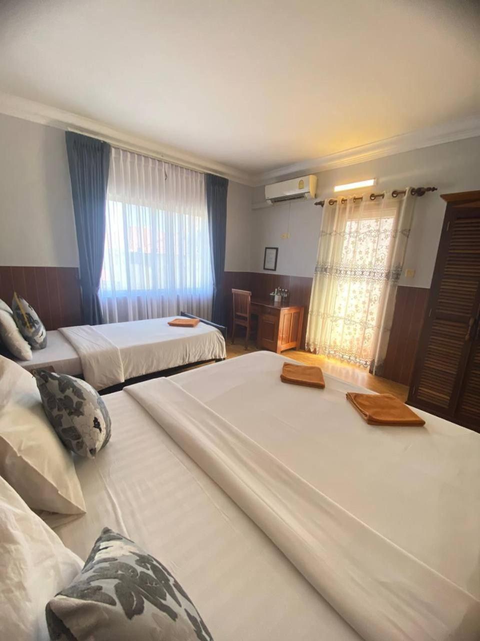 Jasmine Lodge Siem Reap Bagian luar foto