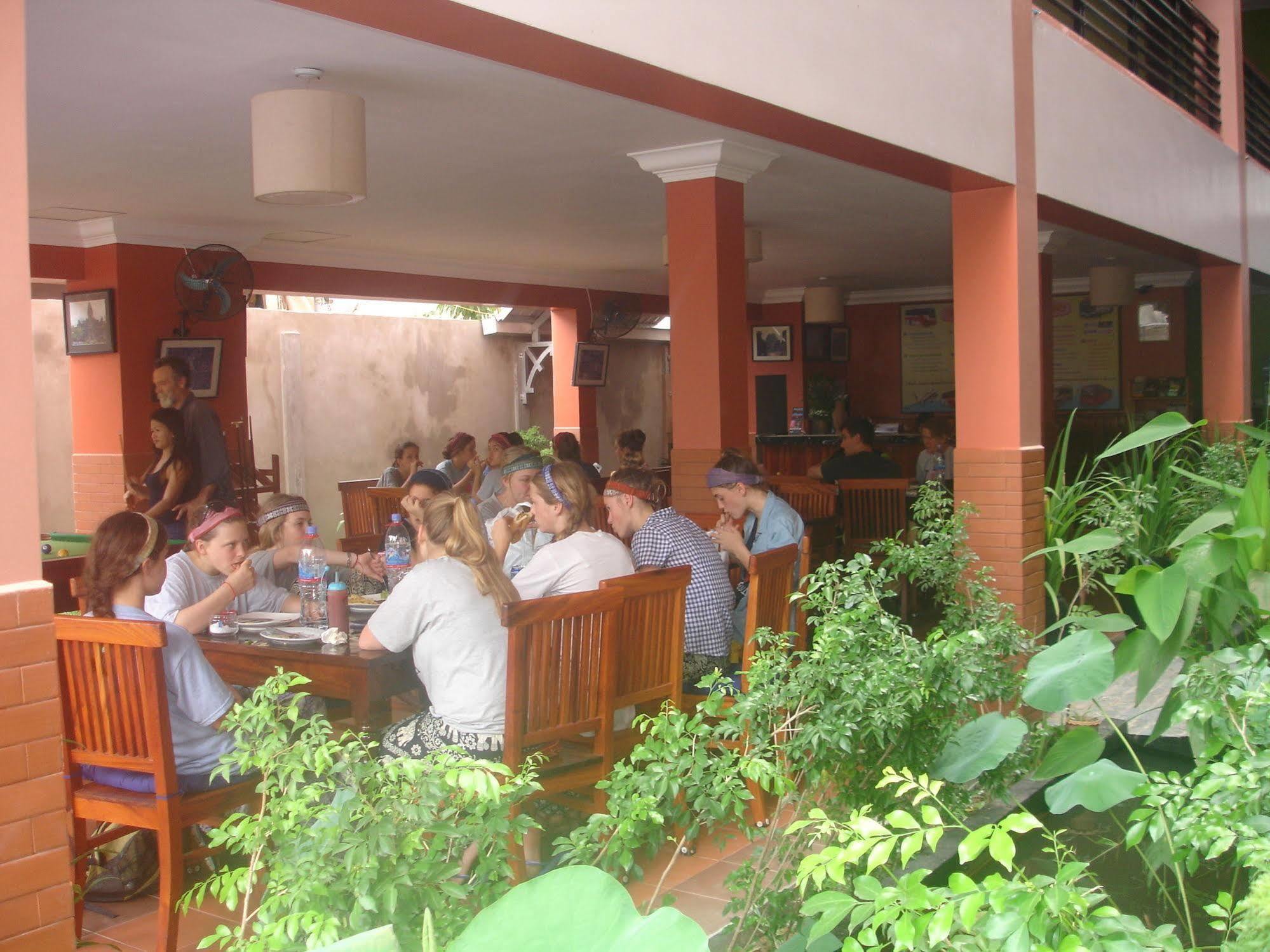 Jasmine Lodge Siem Reap Bagian luar foto